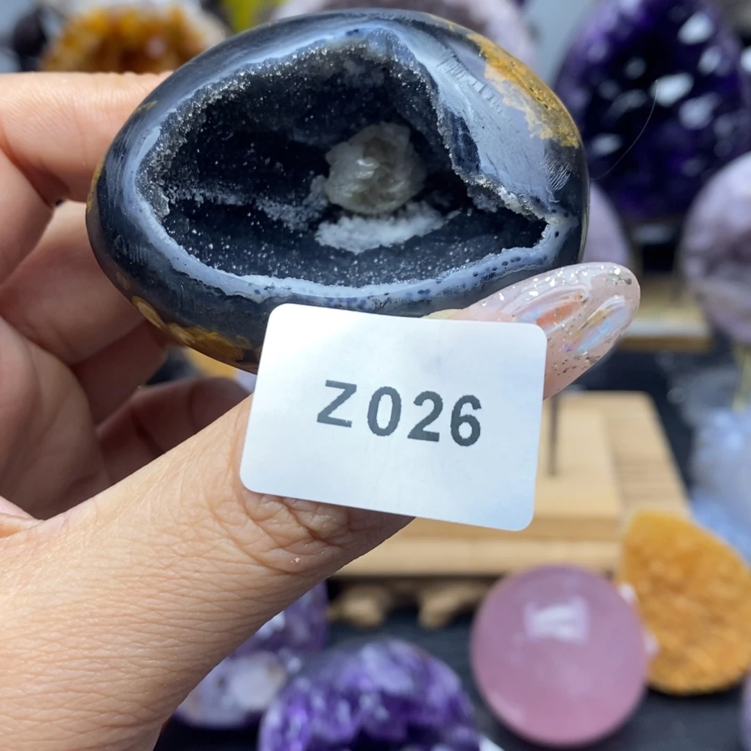 未镶嵌大型摆件（非配饰）水晶