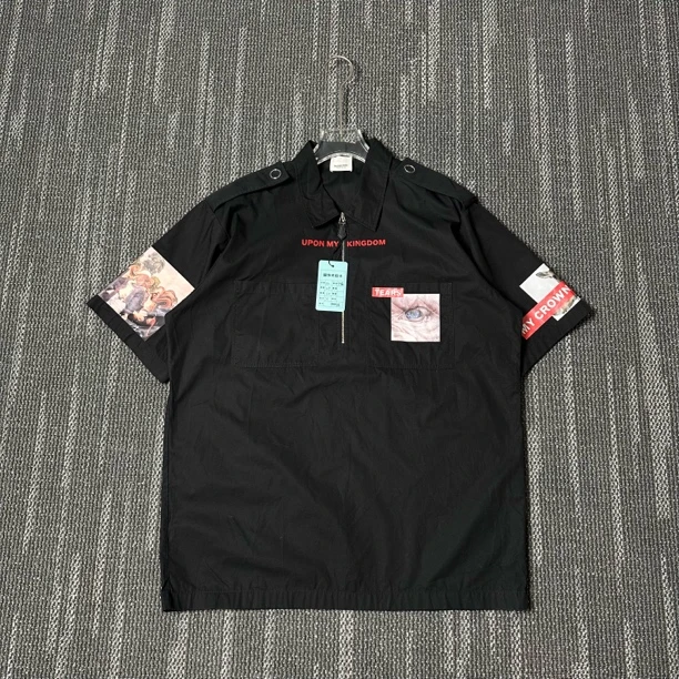 99新 BURBERRY/博柏利 字母图案印花工装短袖衬衫/尺码M