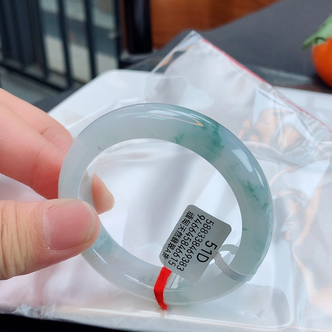 翡翠手镯未镶嵌天然缅甸翡翠A货手镯