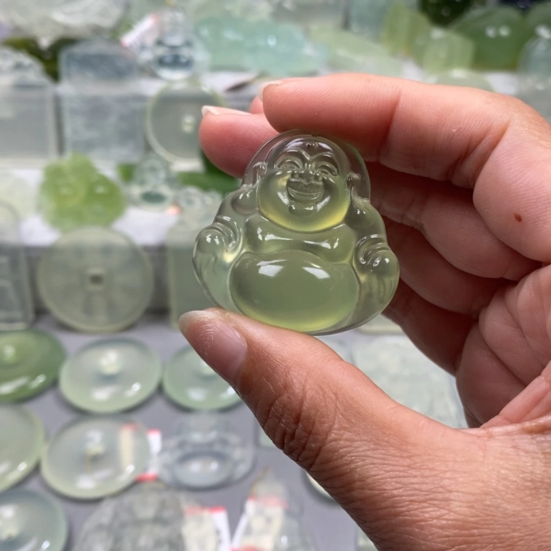 Y****蛇纹石玉未镶嵌颈饰