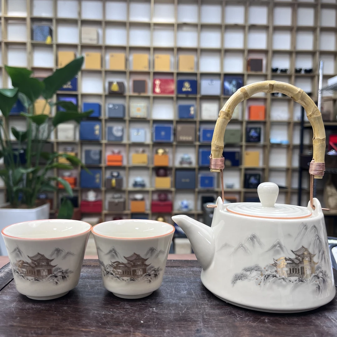 ZHZ030-滕王阁墨白提梁壶+两杯（152）
