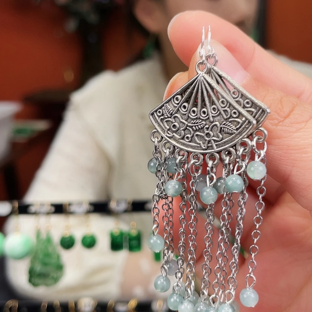 翡翠未镶嵌耳饰饰品