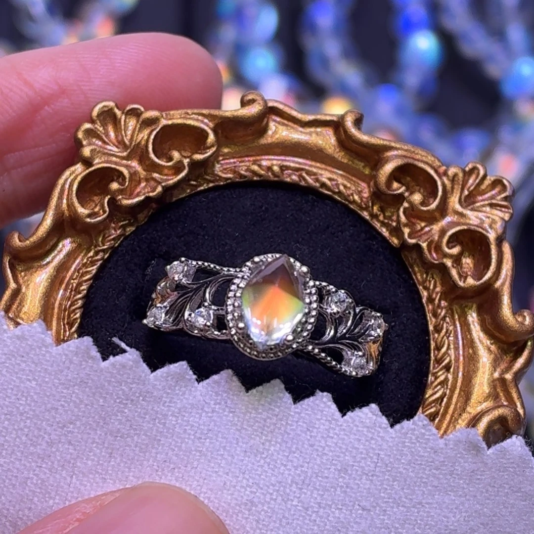 月光石戒指银S925镶嵌36马岛全净体戒指