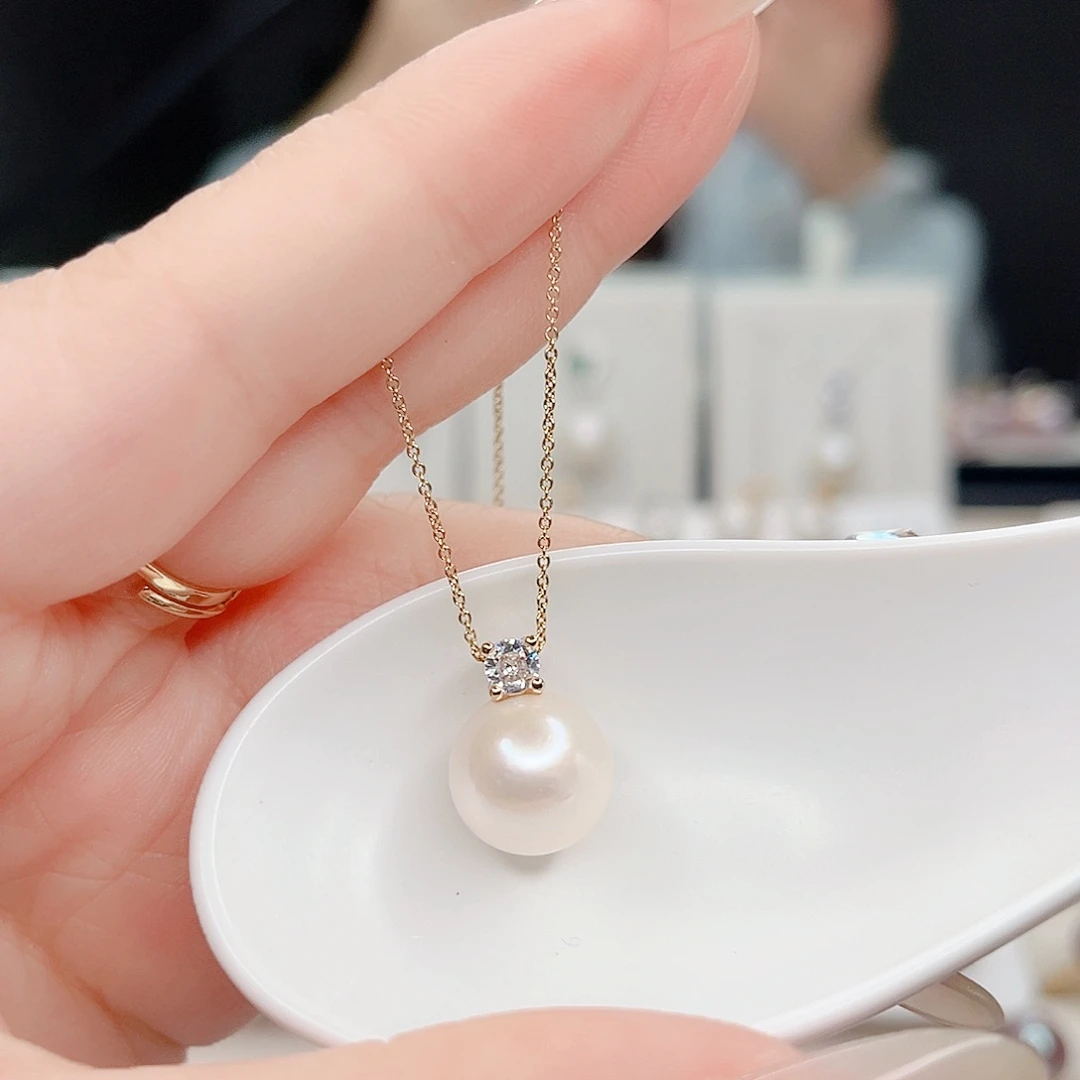 淡水珍珠吊坠(赠链)合金