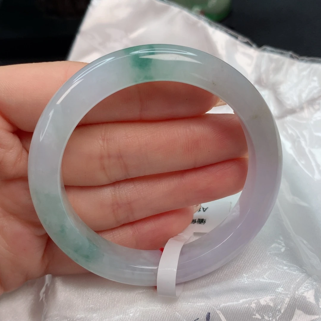 翡翠手镯未镶嵌51-52 飘花