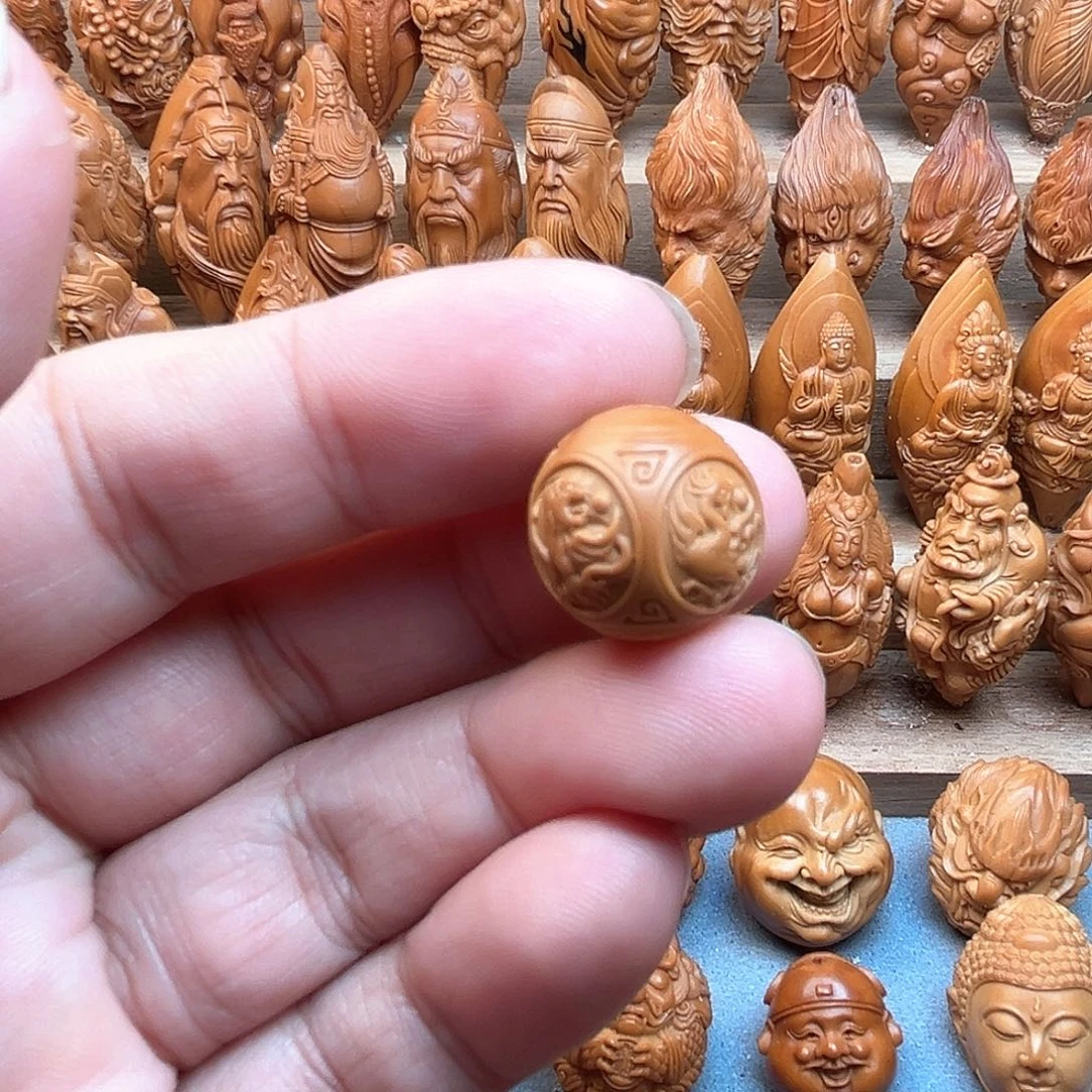 橄榄核吊坠17四象