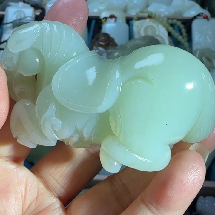 和田玉（糖玉）未镶嵌颈饰