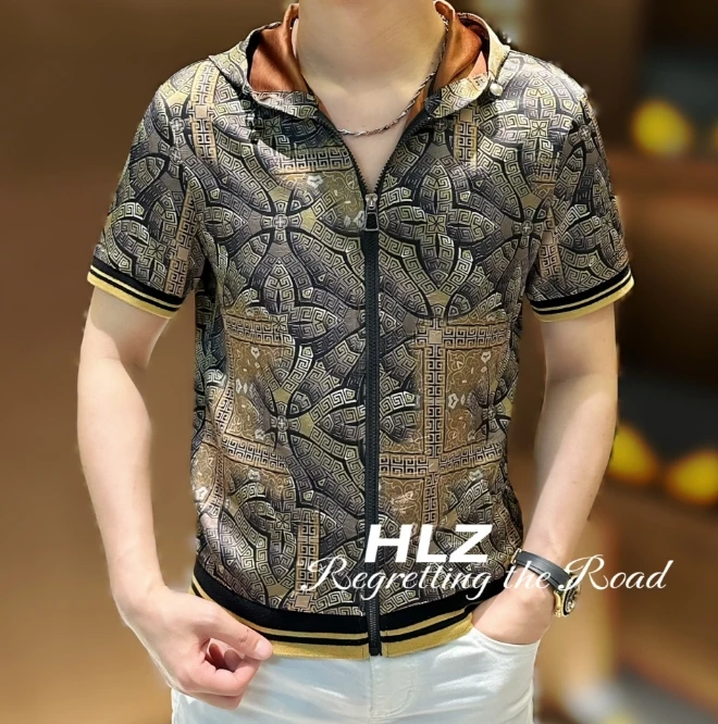 2025夏季新款修身男士休闲轻奢个性薄款纹路印花百搭连帽短袖衬衫