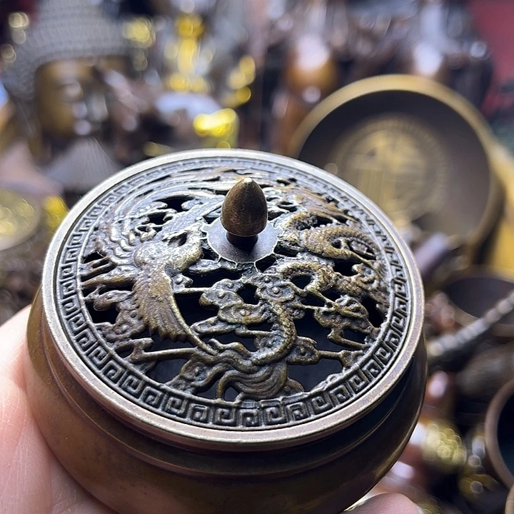 铜1235566788998767889