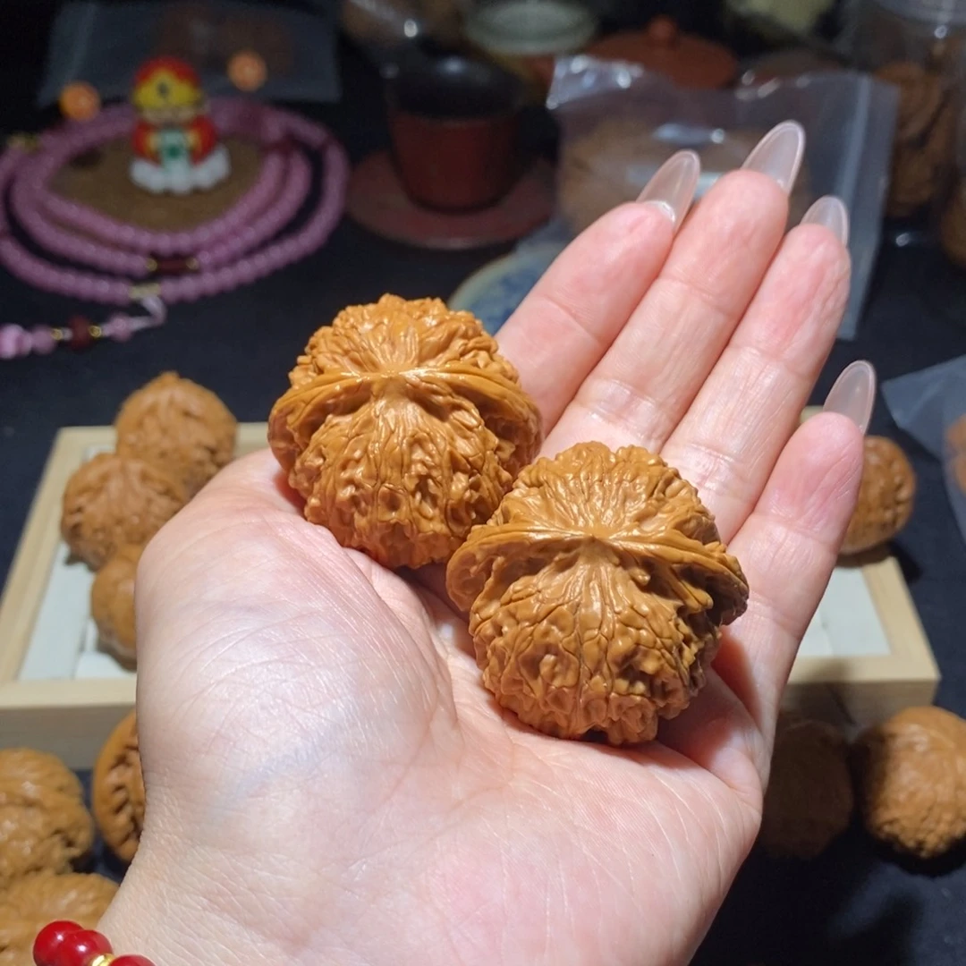 文玩核桃吊坠苹安果42