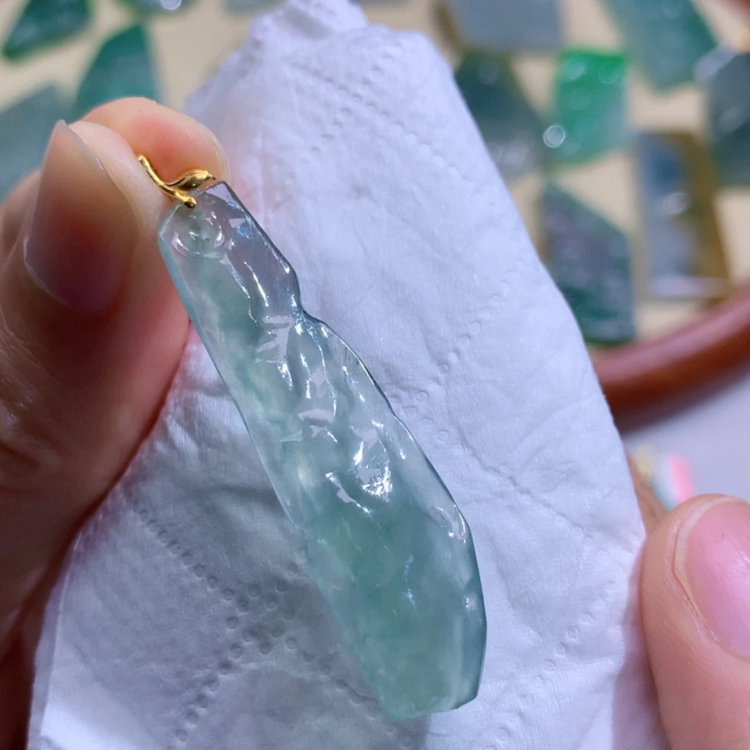 【闪购商品】翡翠未镶嵌吊坠(不含链)