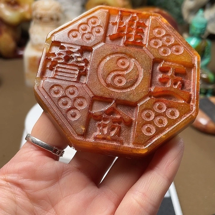 【京凡甄藏】………………