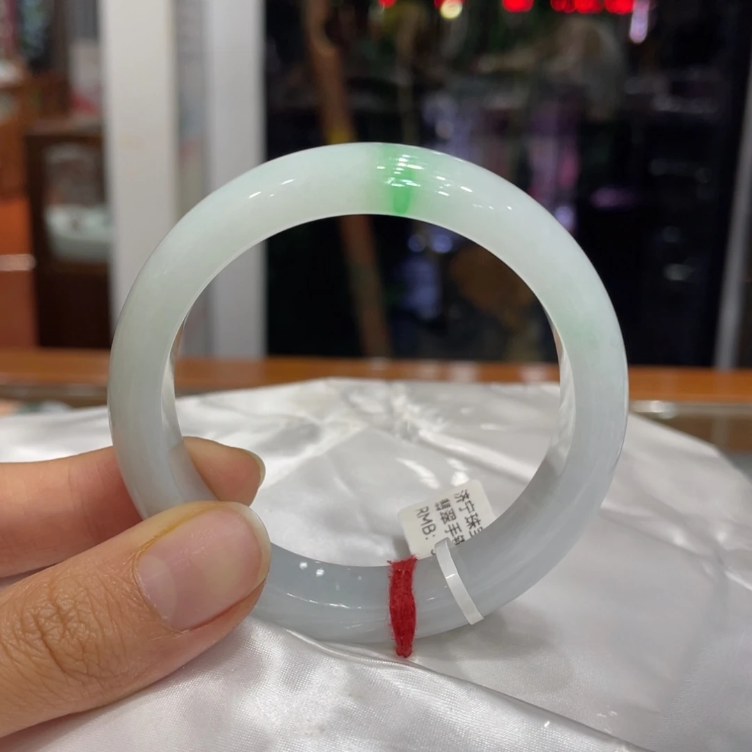 未镶嵌手镯翡翠翡翠手镯