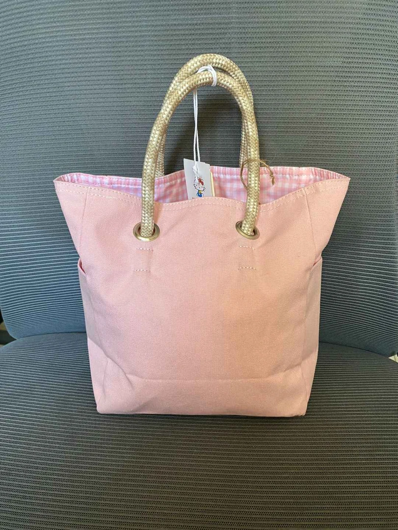 F户外休闲防水女包