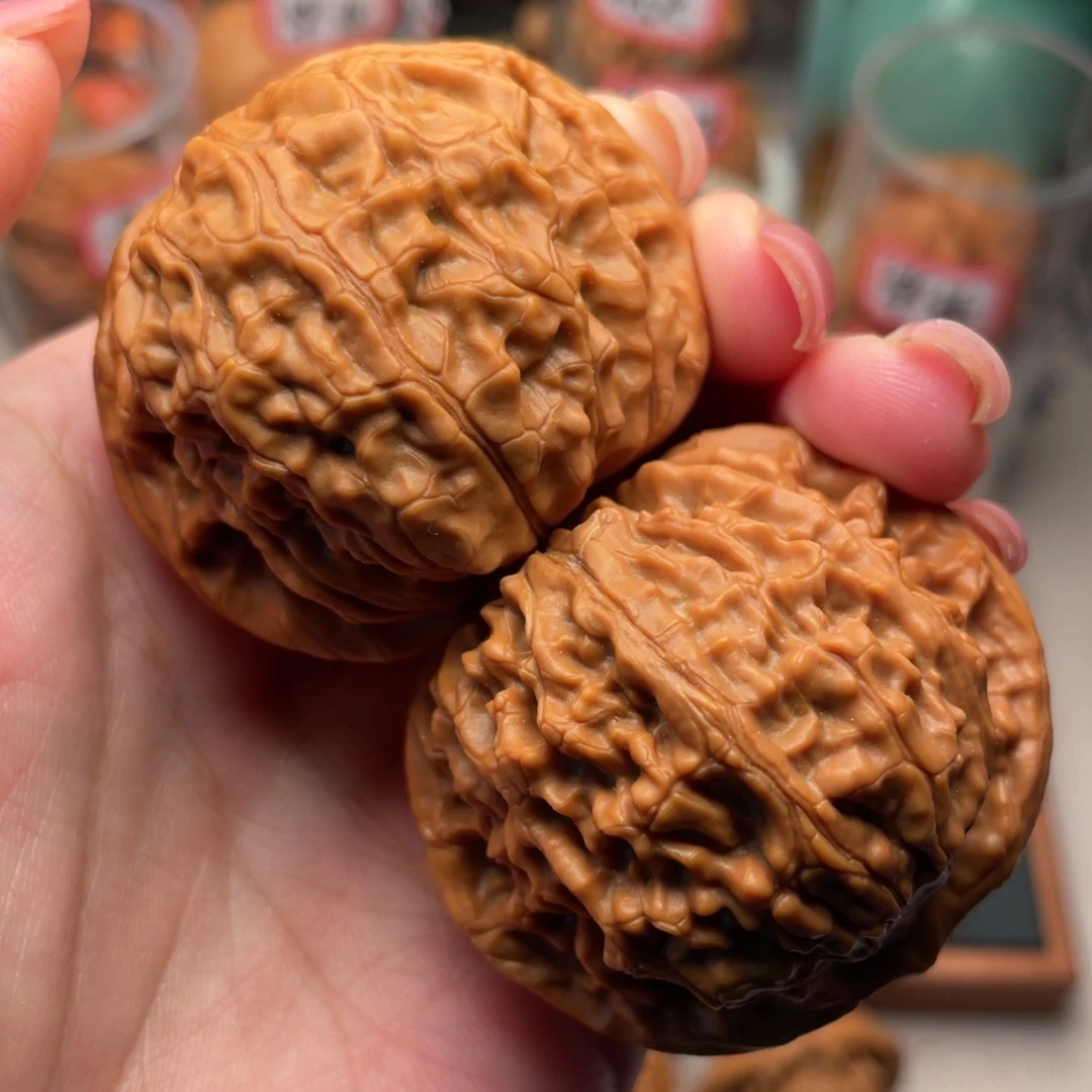 桃核把件爆肉纯野生金麒麟46