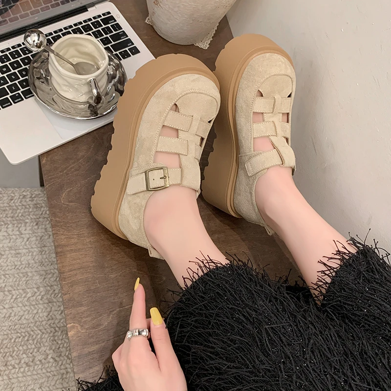 2025新款松糕厚底勃肯鞋女罗马凉鞋夏季百搭镂空一脚蹬增高休闲鞋