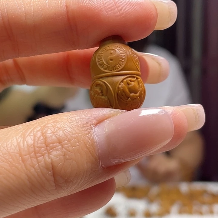 橄榄核吊坠橄榄核