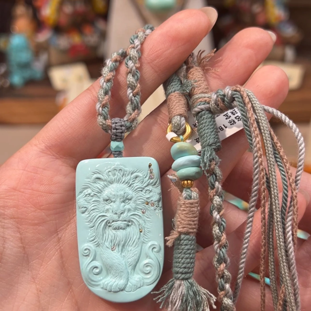 【闪购商品】18K金镶嵌绿松石项链狮子