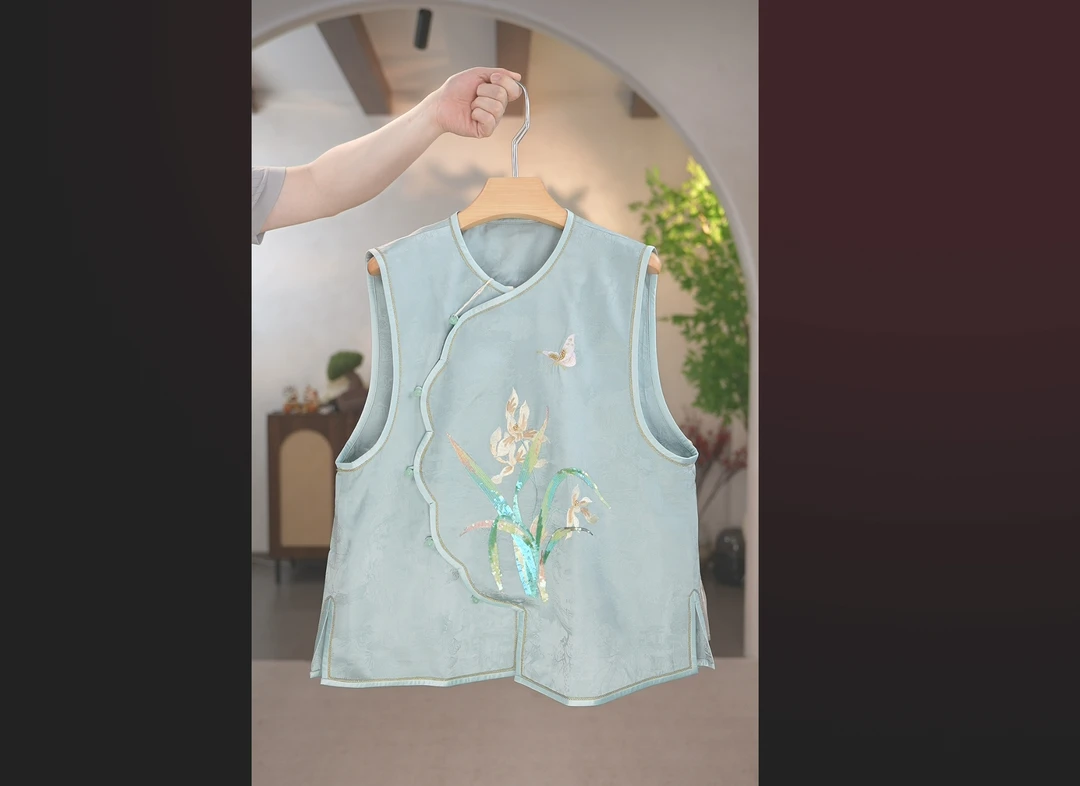 【十三郎】2025新款刺绣马甲轻奢马甲258098