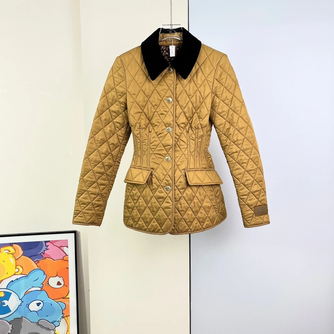 99新 BURBERRY/博柏利 巴宝莉外套/UK2码/Xsp33783