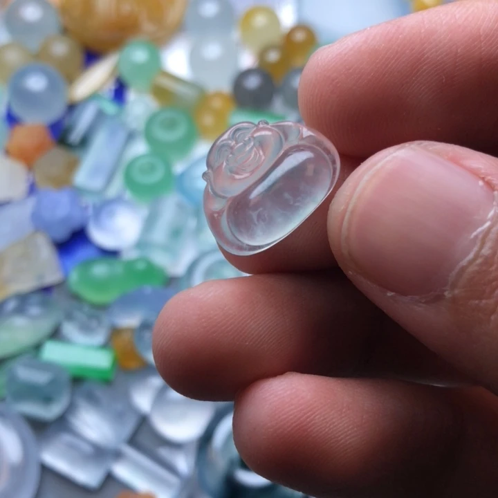 未镶嵌定制翡翠挂件