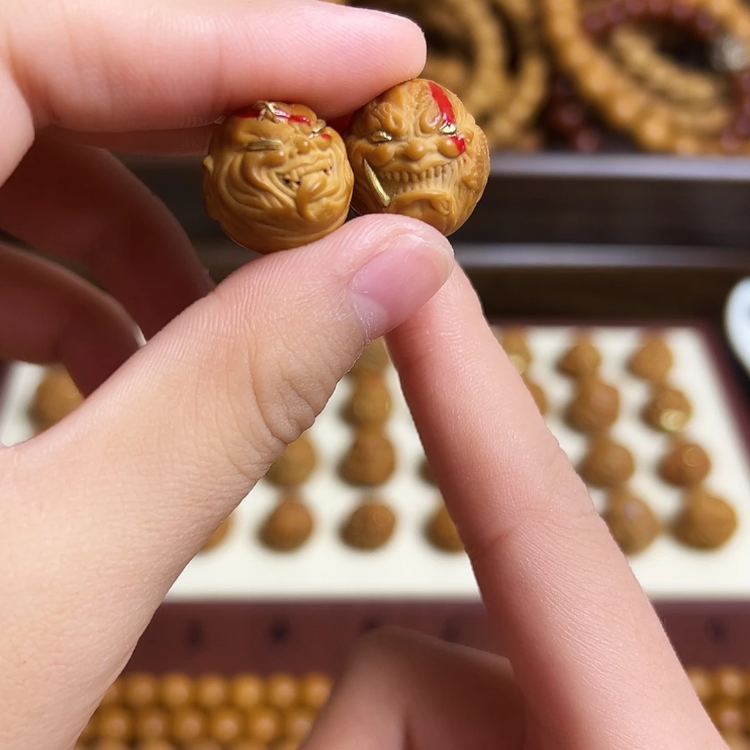 吊坠猴头核桃镶嵌单颗全品恶僧题材两颗