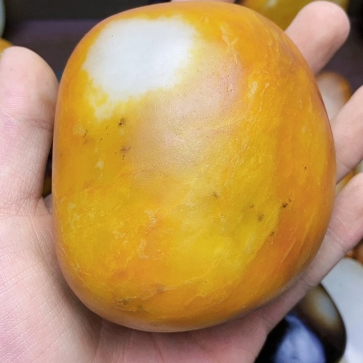 和田玉未镶嵌挂件飞*