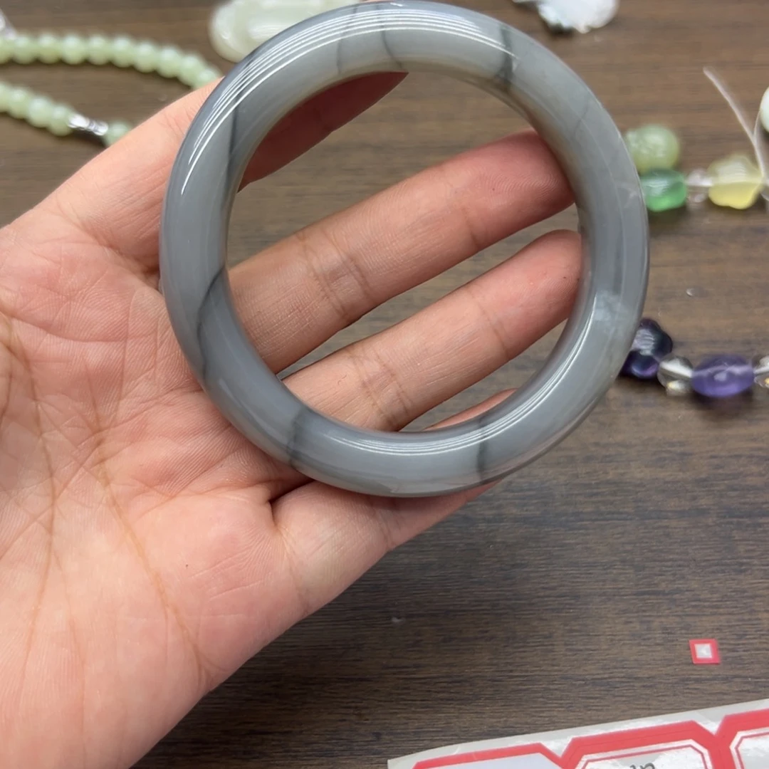 和田玉手镯未镶嵌58圈围1005