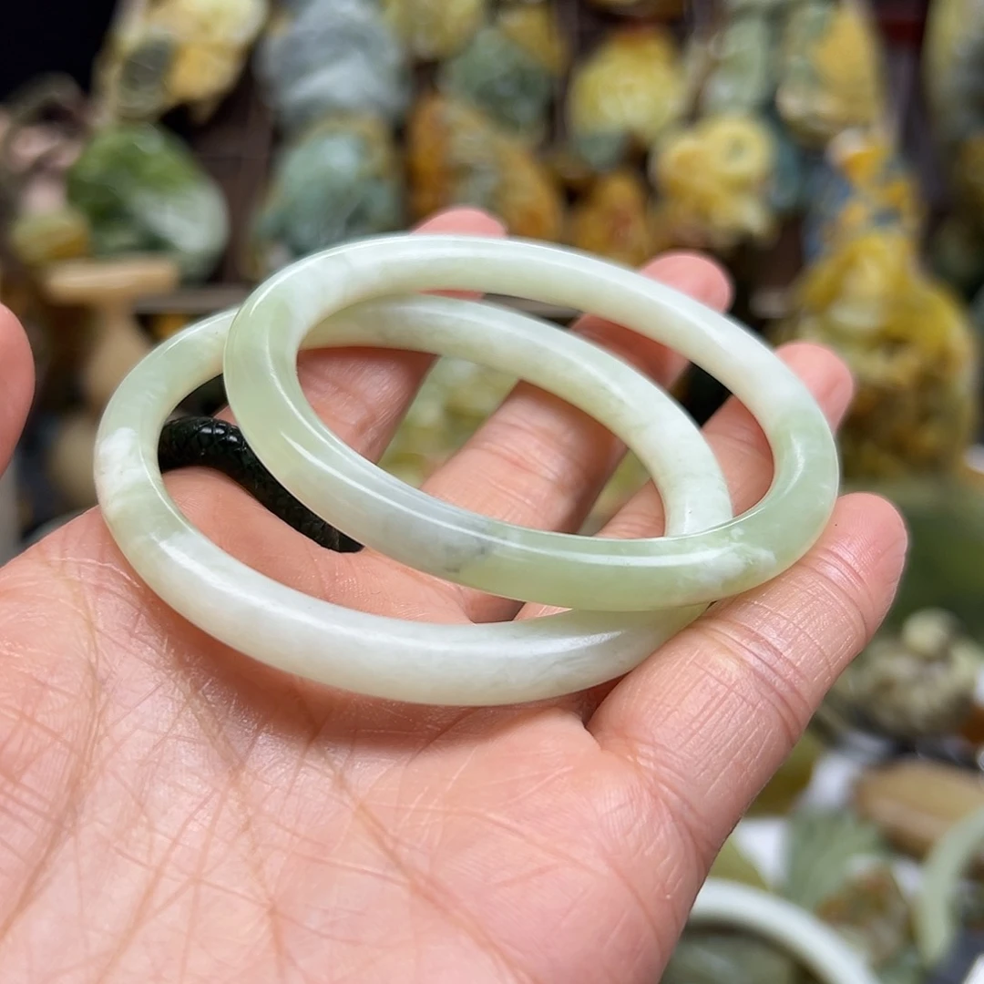 岫玉未镶嵌颈饰万****一岫玉叮当53