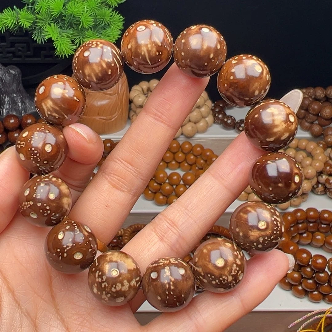 紫金鼠手串卡16.5半实心花皮熊猫