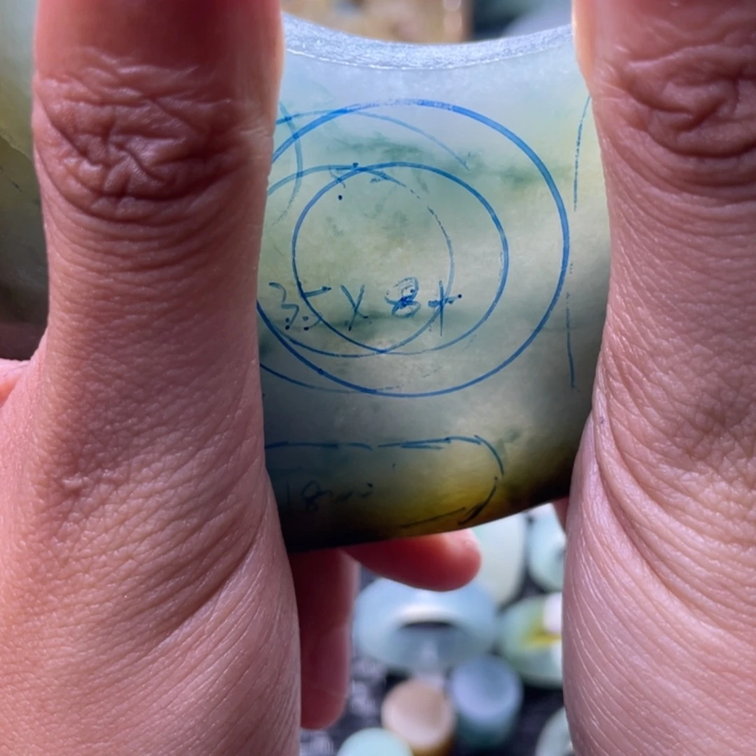 未镶嵌定制翡翠?***然翡翠定制