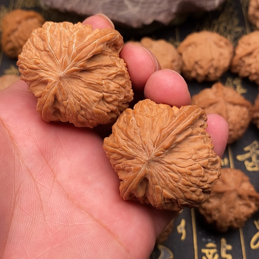 把件文玩核桃磨盘狮子头