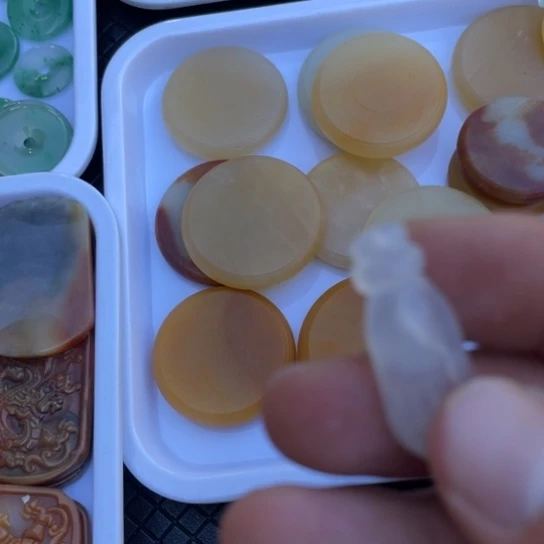 石英质玉（非洲翠）合金什么款式都有