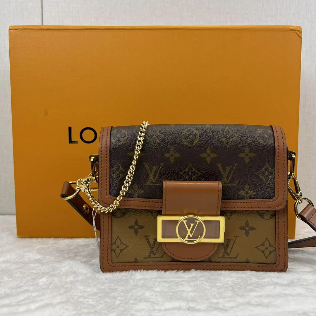 95新 LouisVuitton/路易威登 玺越奢品  LV 达芙妮小号 DM813