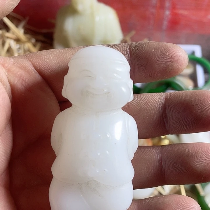 和田玉（糖玉）挂件未镶嵌