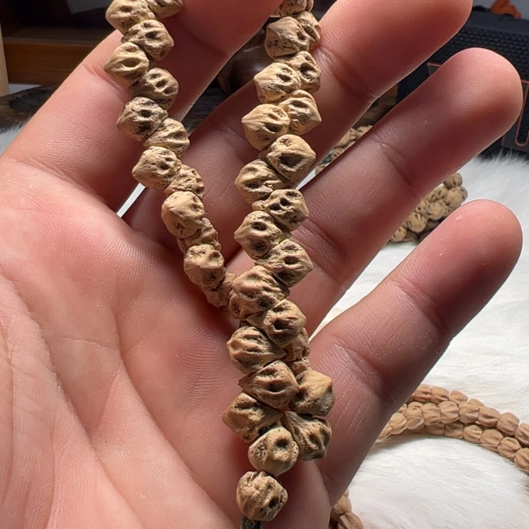 柏香籽/百香籽吊坠
