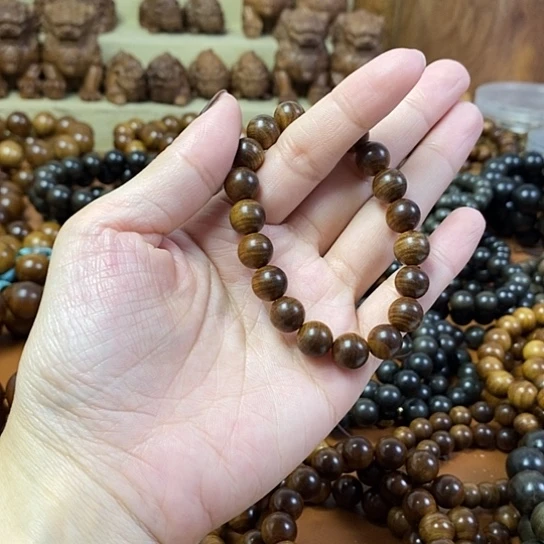 老山檀香黑肉沉水1.0手串