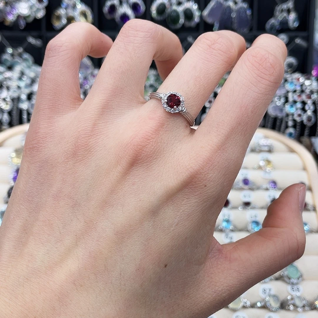 石榴石银S925镶嵌戒指戒指