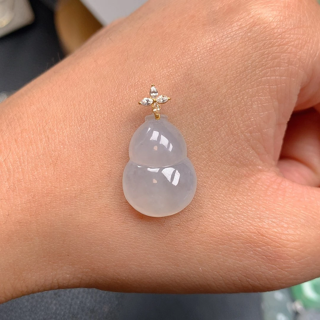 吊坠(不含链)18K金镶嵌翡翠