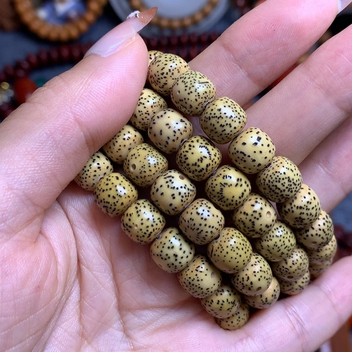 柠***爸星月菩提吊坠菩提
