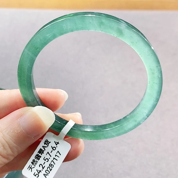 【闪购商品】未镶嵌手镯翡翠