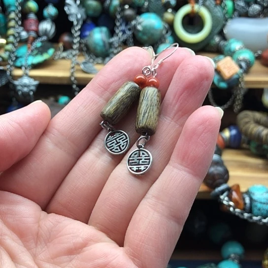 女款项链搭配独家订制