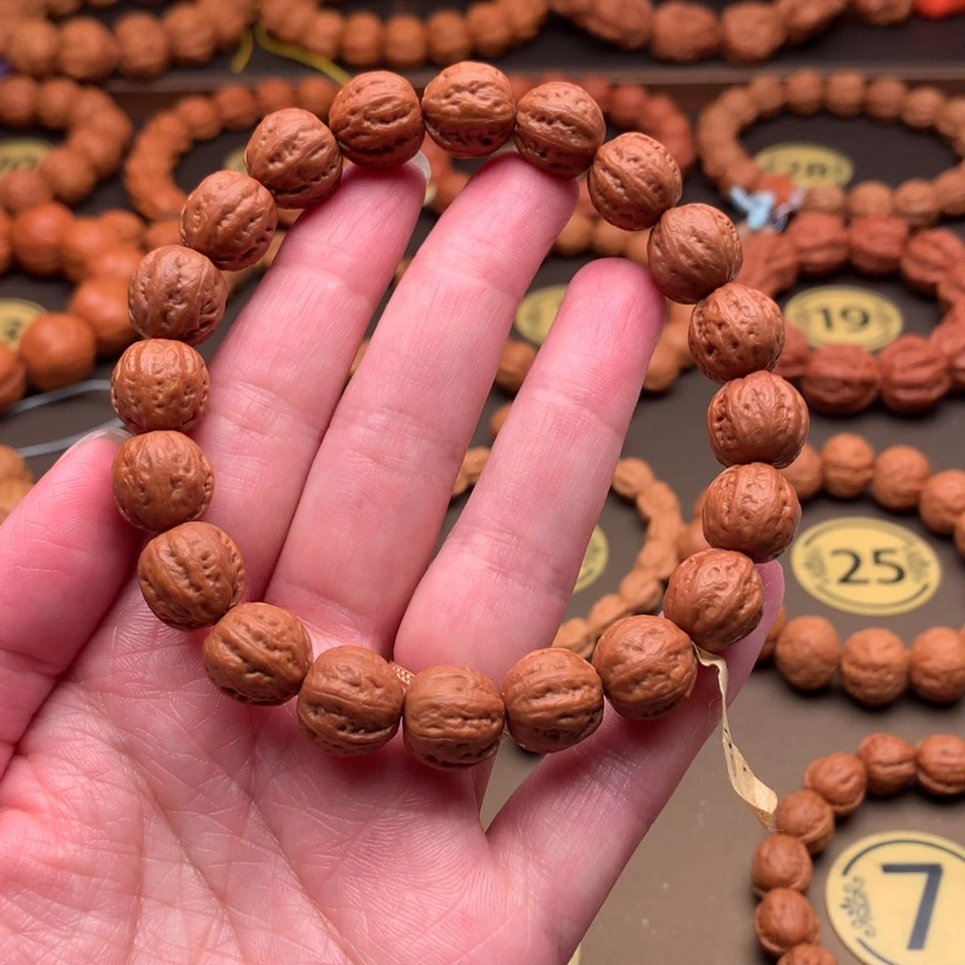 文玩核桃手串13尺寸