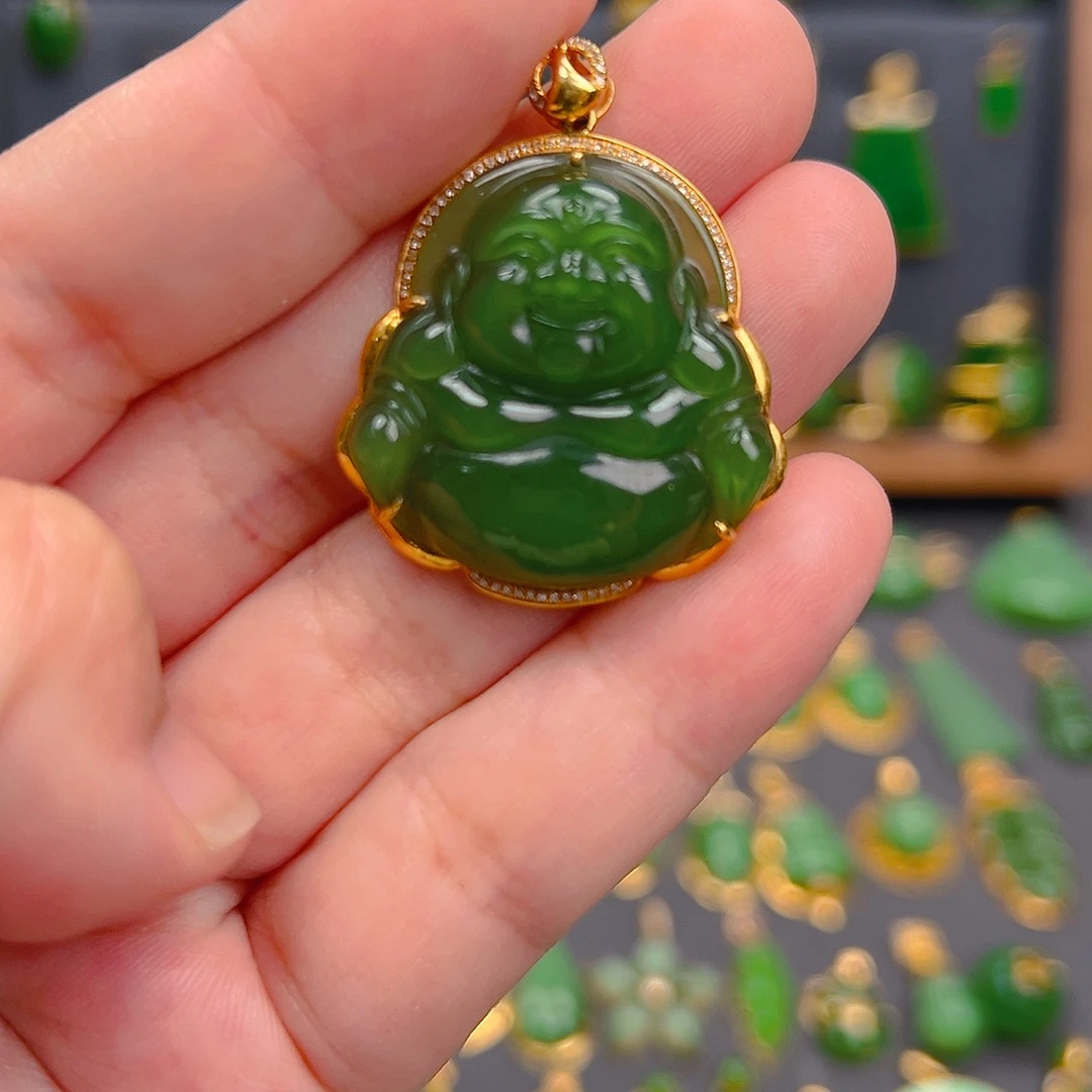 吊坠(不含链)18K金镶嵌和田玉（碧玉）