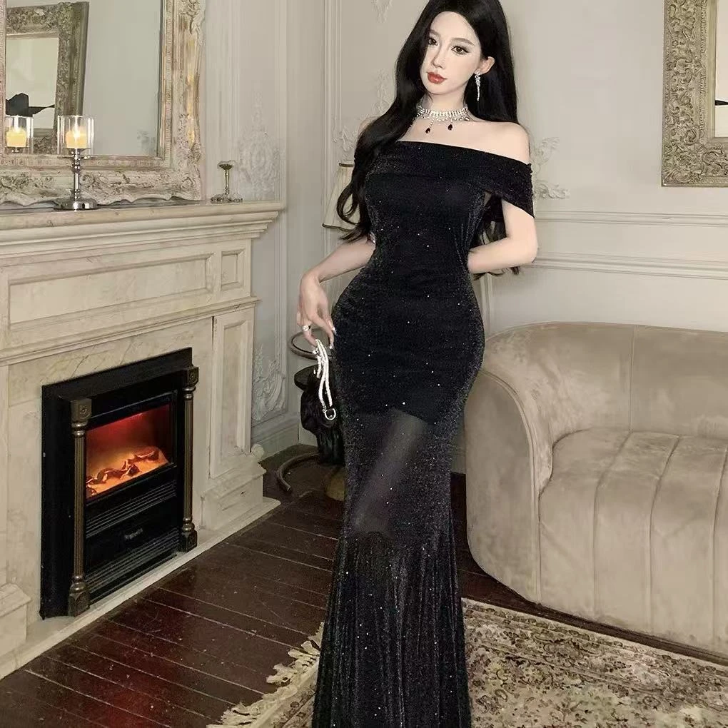 时尚御姐高级感闪闪一字肩纯色纯欲辣妹黑色性感包臀连衣裙