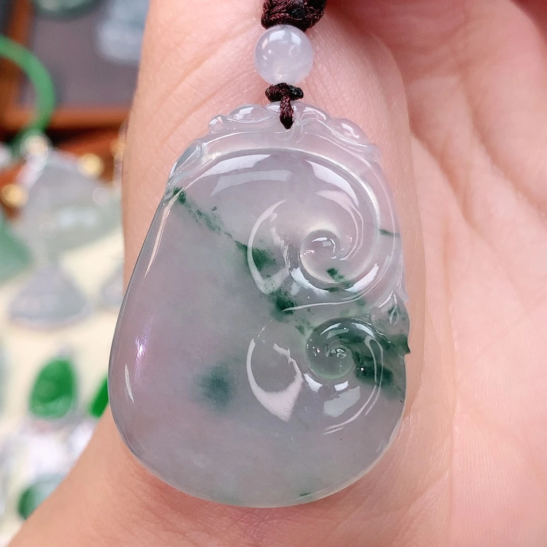 颈饰未镶嵌翡翠如意
