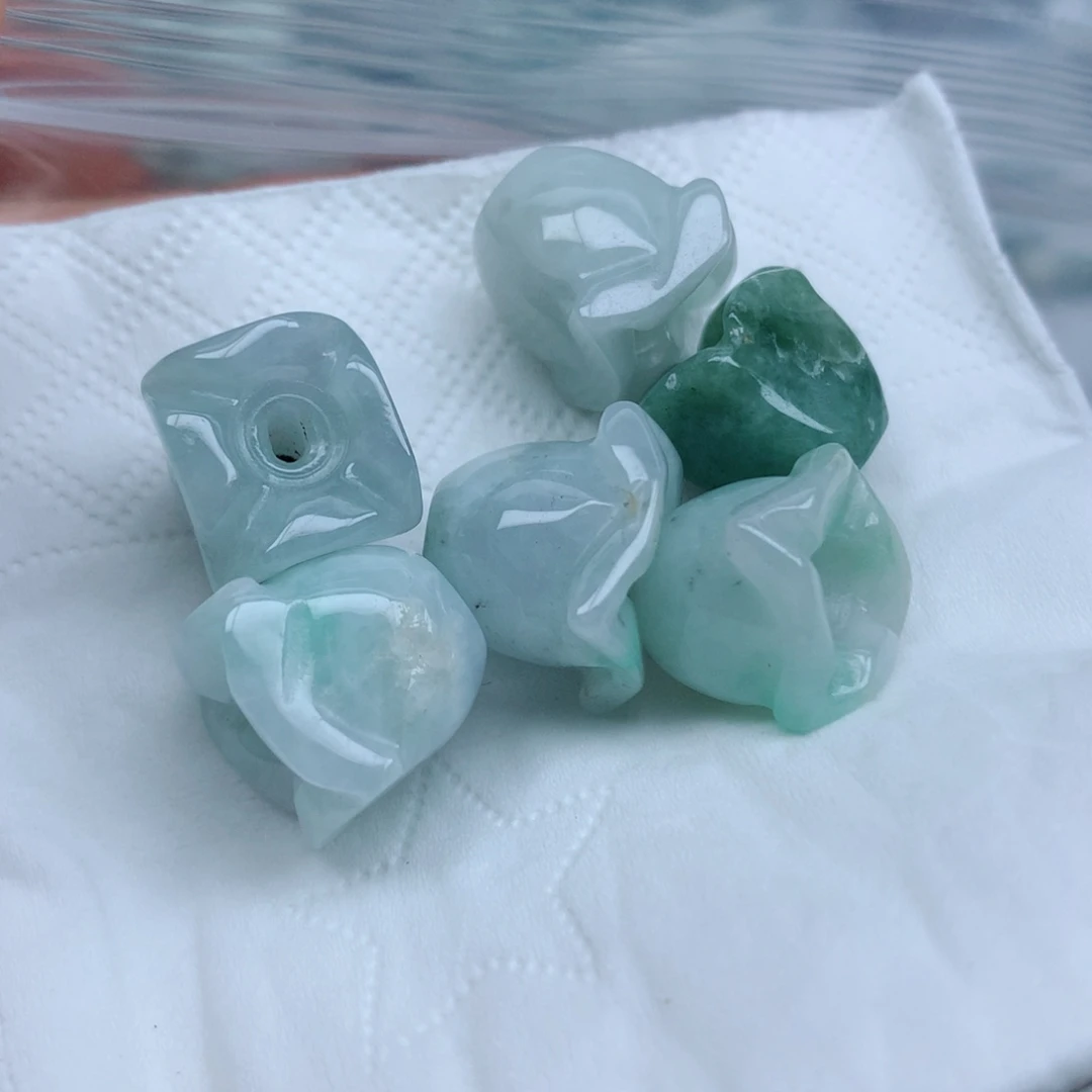 翡翠未镶嵌颈饰珠珠子