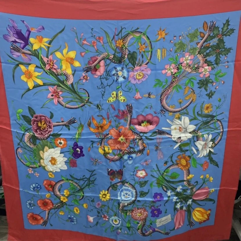 全新未使用 GUCCI/古驰 活动印花 90*90CM 丝巾 蓝色P241885757