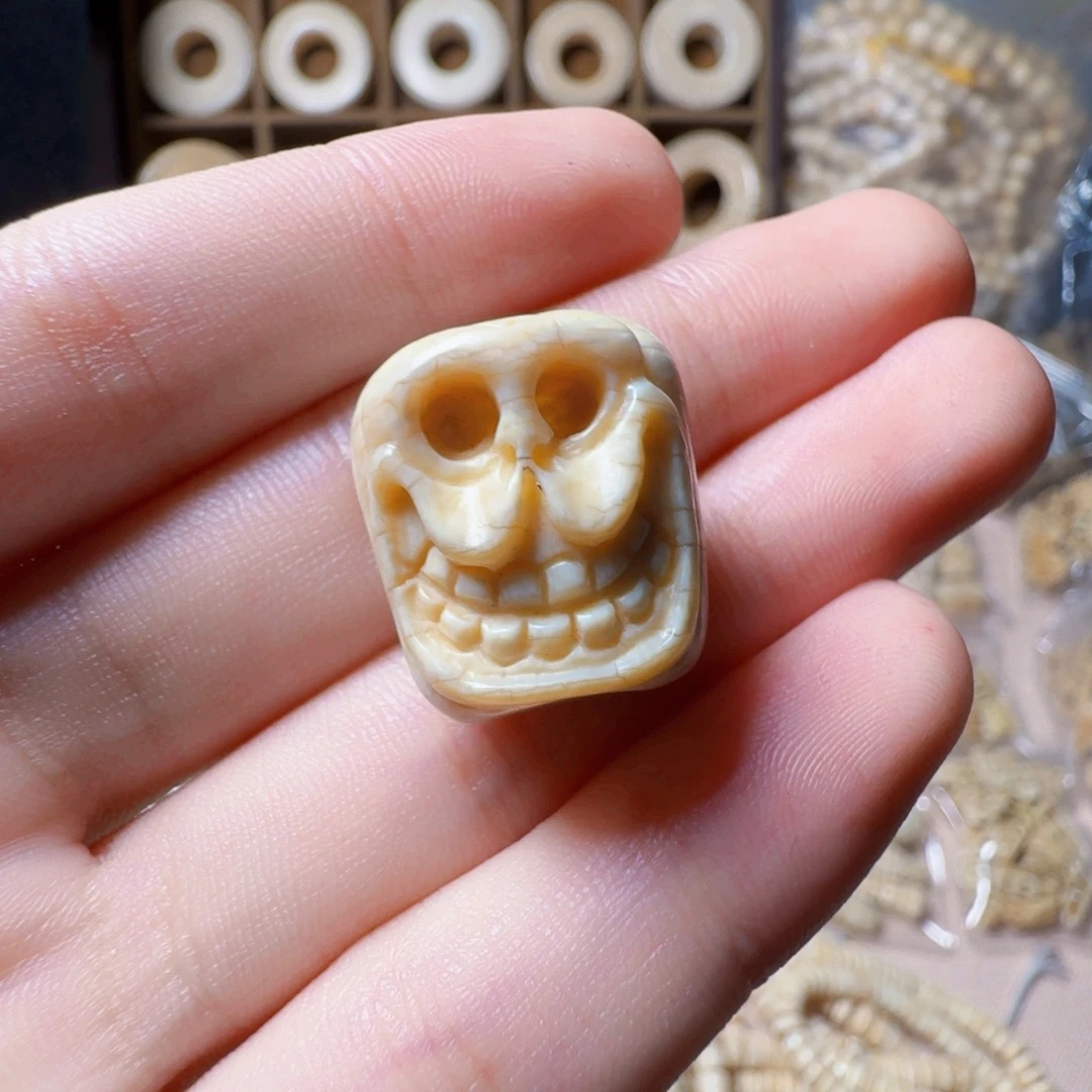 大***吉完美的藏传佩珠配饰