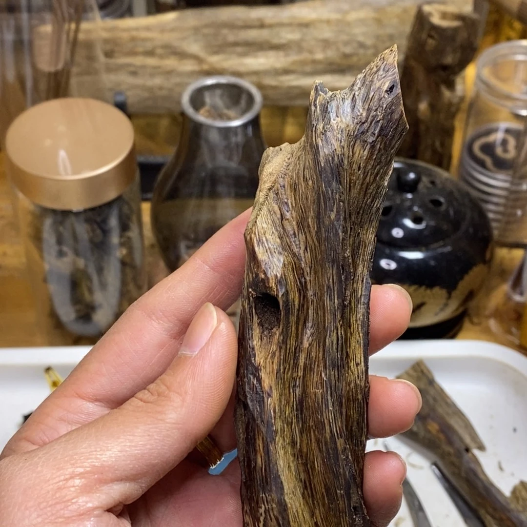 沉香高油香薰白棋37克